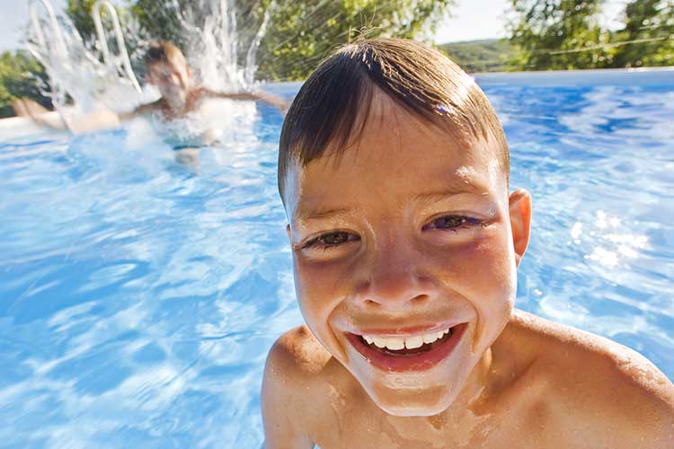 camping 3 étoiles avec piscine chauffée et couverte La Palmyre Royan Charente Maritime